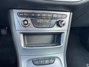 Opel Astra 5p Selective 1.6 CDTI 81 kW (110 CV) Start/Stop - Foto 16