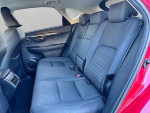 Lexus NX 300h Premium 2WD - Foto 22