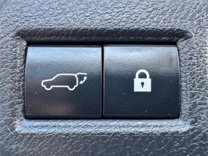 Lexus NX 300h Premium 2WD - Foto 16