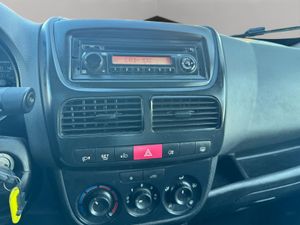 Fiat Doblò Dobló Panorama Active 1.3 Multijet 90 - Foto 14