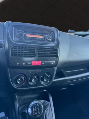 Fiat Doblò Dobló Panorama Active 1.3 Multijet 90 - Foto 13