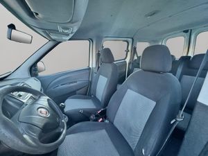 Fiat Doblò Dobló Panorama Active 1.3 Multijet 90 - Foto 8