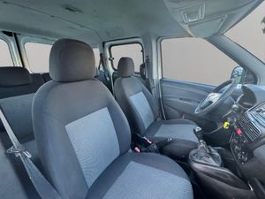 Fiat Doblò Dobló Panorama Active 1.3 Multijet 90 - Foto 10