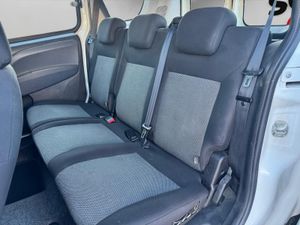 Fiat Doblò Dobló Panorama Active 1.3 Multijet 90 - Foto 20