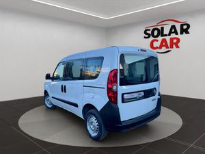 Fiat Doblò Dobló Panorama Active 1.3 Multijet 90 - Foto 22