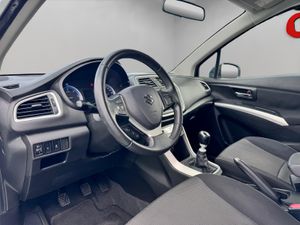 Suzuki SX4  2.0 DDiS 4x2 GL - Foto 9