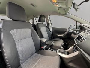 Suzuki SX4  2.0 DDiS 4x2 GL - Foto 13
