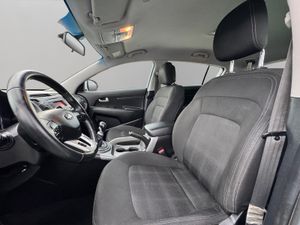 Kia Sportage 1.6 GDi 135 CV Concept 4x2 - Foto 8