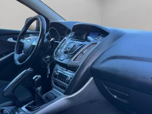 Ford Focus Berlina Trend 1.0 EcoBoost  Auto-Start-Stop 100 CV - Foto 9