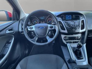 Ford Focus Berlina Trend 1.0 EcoBoost  Auto-Start-Stop 100 CV - Foto 17