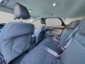 Ford Focus Berlina Trend 1.0 EcoBoost  Auto-Start-Stop 100 CV - Foto 20