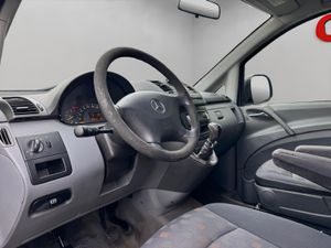 Mercedes Vito 111 CDI Combi Larga - Foto 7