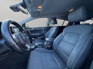 Kia Sportage 1.6 GDi x-Tech 4x2 97 kW (132 CV) - Foto 8