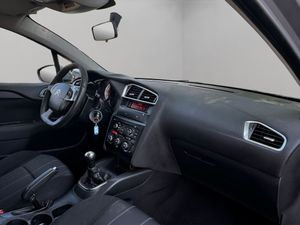 Citroën C4 PureTech 110 Live - Foto 9