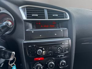 Citroën C4 PureTech 110 Live - Foto 10