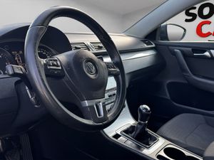 Volkswagen Passat Advance 1.6 TDI 105 CV BlueMotion Technology - Foto 6