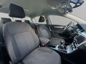 Volkswagen Passat Advance 1.6 TDI 105 CV BlueMotion Technology - Foto 11