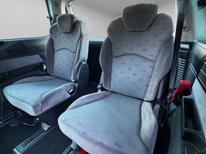 Peugeot 807 Premium 2.2 HDi 170 FAP - Foto 22