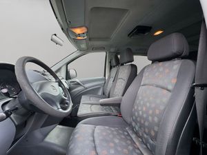 Mercedes Vito 115 CDI Combi Larga - Foto 8