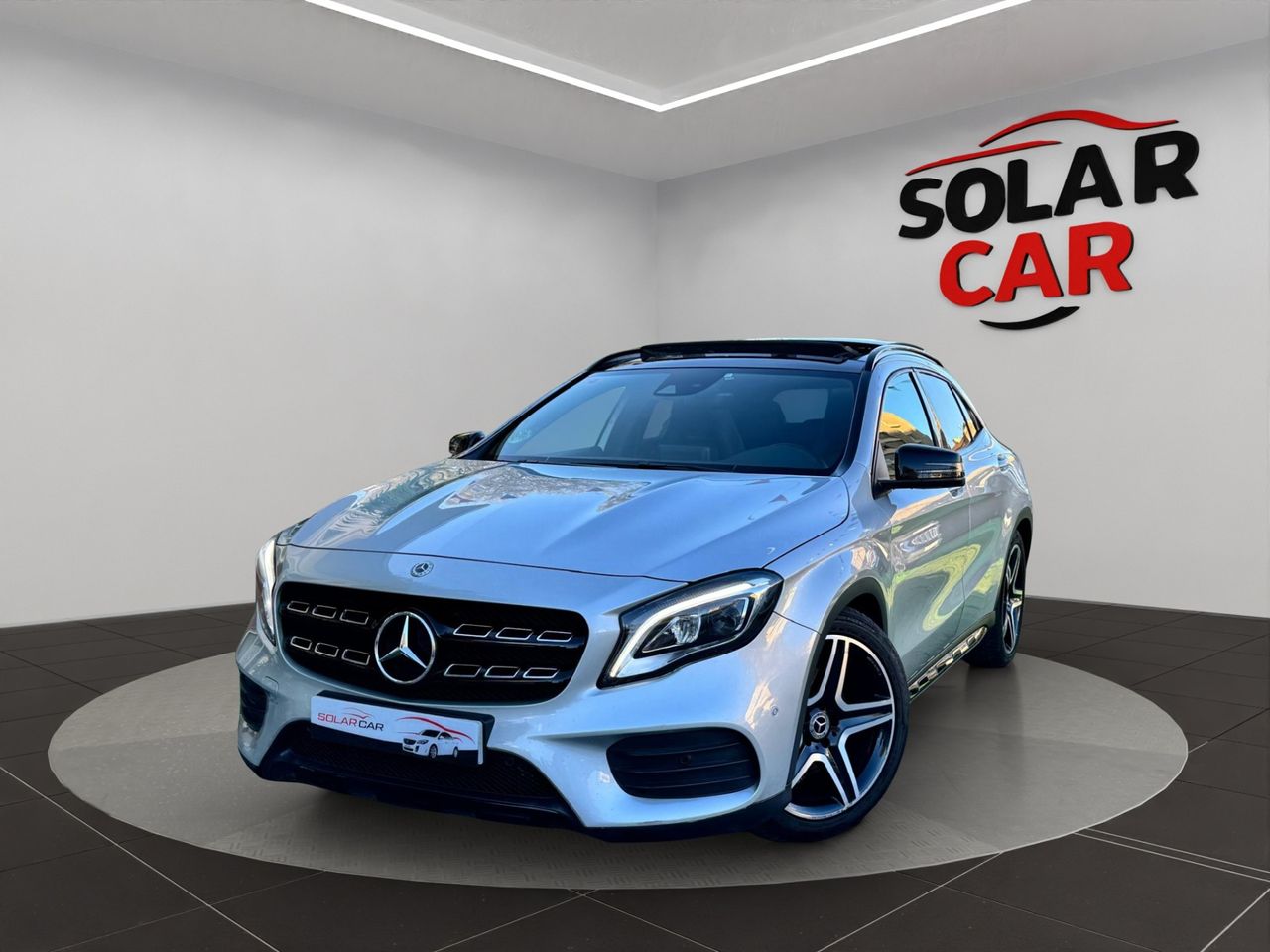 Mercedes GLA 250 4MATIC 7G-DCT - Foto 1