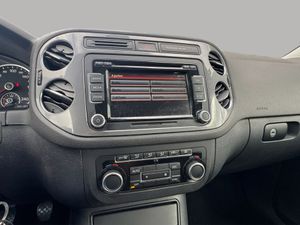 Volkswagen Tiguan Tiguan Advance 2.0 TDI 140 CV BlueMotion Technology 4x2 - Foto 14