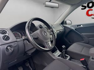 Volkswagen Tiguan Tiguan Advance 2.0 TDI 140 CV BlueMotion Technology 4x2 - Foto 7