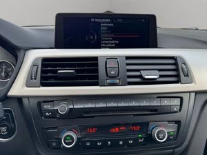 BMW Serie 3 320d EfficientDynamics Touring - Foto 15