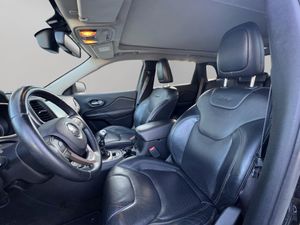 Jeep Cherokee 2.0 Diesel 140 CV Limited 4x2 - Foto 8