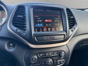 Jeep Cherokee 2.0 Diesel 140 CV Limited 4x2 - Foto 16