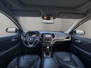 Jeep Cherokee 2.0 Diesel 140 CV Limited 4x2 - Foto 24