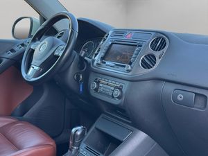 Volkswagen Tiguan +Motion 2.0 TDI 140 CV 4Motion DSG - Foto 9