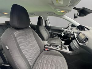 Peugeot 308 1.2 110CV - Foto 11