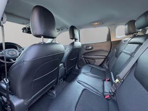 Jeep Compass Limited 1.4 MultiAir 103 kW - Foto 26
