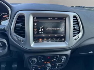 Jeep Compass Limited 1.4 MultiAir 103 kW - Foto 15