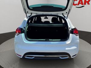 DS DS 4 BlueHDi 100 Desire - Foto 27