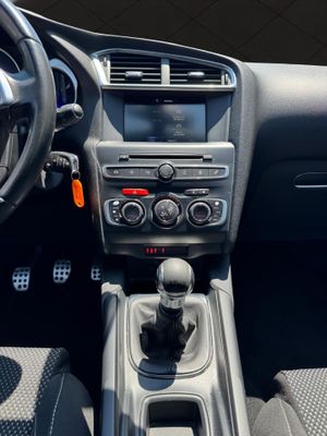 DS DS 4 BlueHDi 100 Desire - Foto 17