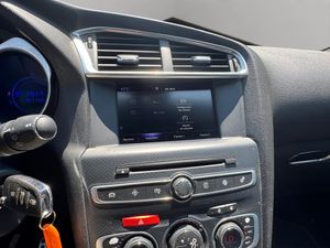 DS DS 4 BlueHDi 100 Desire - Foto 12