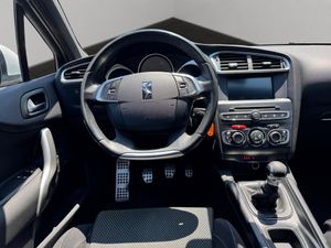 DS DS 4 BlueHDi 100 Desire - Foto 20