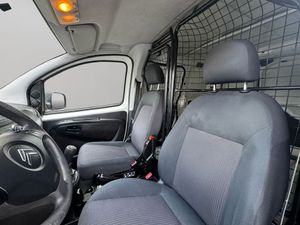 Citroën Nemo 1.4 HDi 70cv Furgon - Foto 8