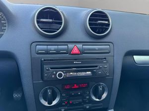 Audi A3 1.6 FSI Ambiente - Foto 12