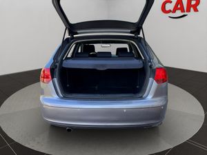 Audi A3 1.6 FSI Ambiente - Foto 23
