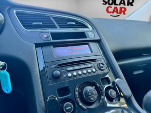 Peugeot 5008 Active 2.0 BlueHDi 150 - Foto 12