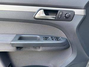 Volkswagen Touran Edition 1.6 TDI 105 CV - Foto 15