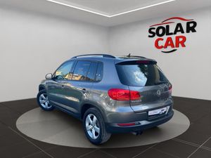 Volkswagen Tiguan T1 2.0 TDI 110 CV BlueMotion Technology 4x2 - Foto 28