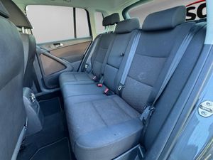 Volkswagen Tiguan T1 2.0 TDI 110 CV BlueMotion Technology 4x2 - Foto 26