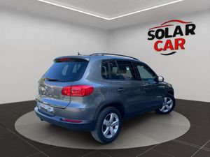 Volkswagen Tiguan T1 2.0 TDI 110 CV BlueMotion Technology 4x2 - Foto 27