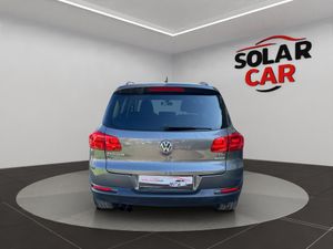 Volkswagen Tiguan T1 2.0 TDI 110 CV BlueMotion Technology 4x2 - Foto 30