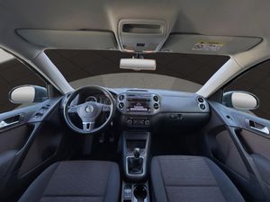 Volkswagen Tiguan T1 2.0 TDI 110 CV BlueMotion Technology 4x2 - Foto 24
