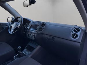 Volkswagen Tiguan T1 2.0 TDI 110 CV BlueMotion Technology 4x2 - Foto 10