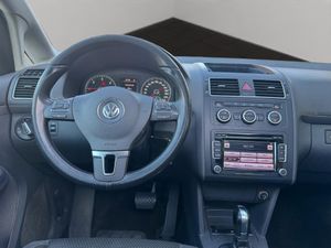 Volkswagen Touran Advance 2.0 TDI 140 CV DSG - Foto 20